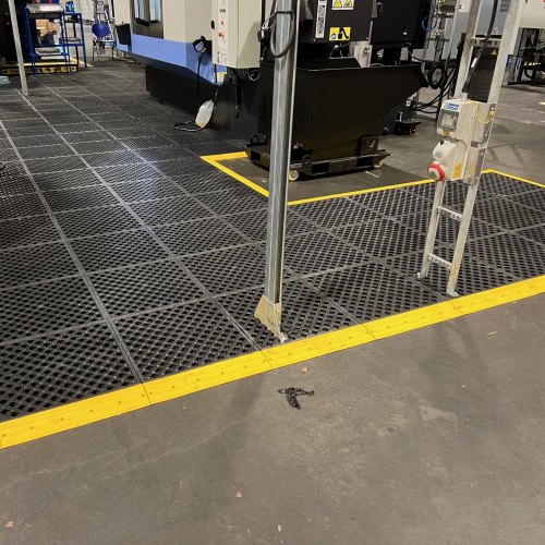 Anti-Fatigue Safety Flooring Anti-Fatigue Safety Flooring