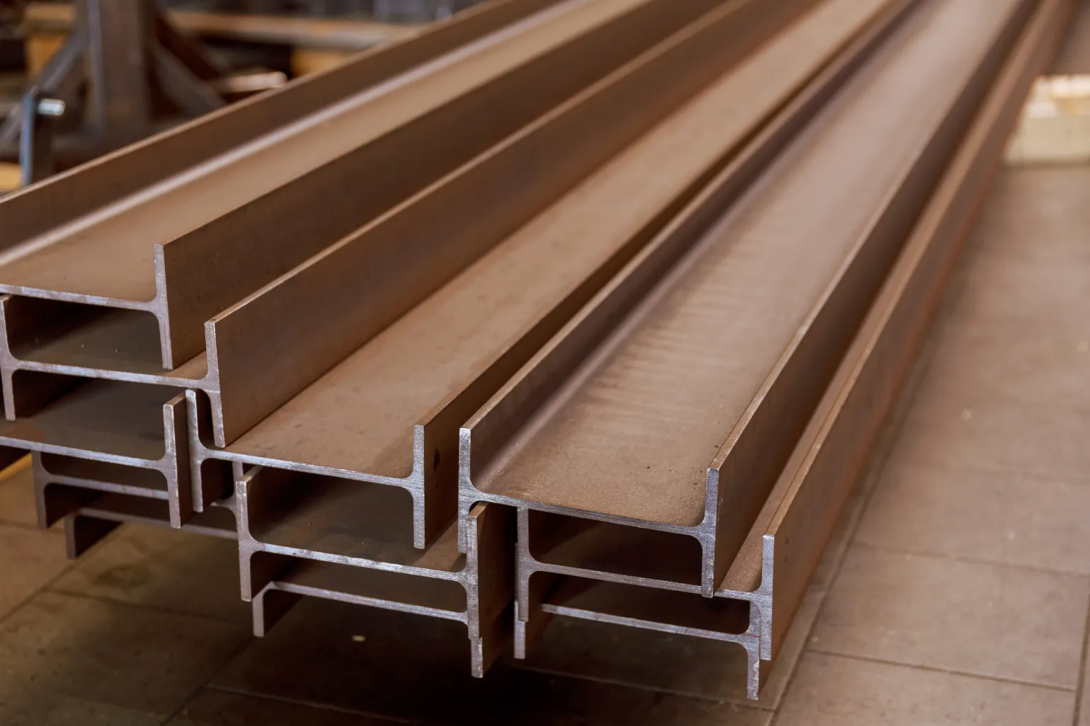 Cold-rolled steel types
There are four main cold-rolled steel types. These include:
Commercial steel
Drawing steel
Extra deep drawing steel
Extra deep drawing steel plus.
Of these, drawing steels are the most ductile.