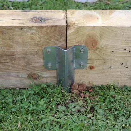 FENCEMATE® Sleeper Pin Straight Bracket 365 x 2mm - Galvanised FENCEMATE® Sleeper Pin Straight Bracket 365 x 2mm - Galvanised
