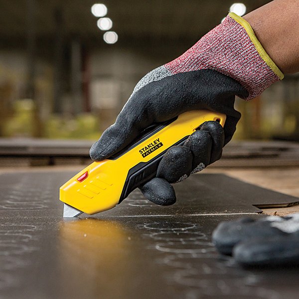 STANLEY - FatMax Auto-Retract Squeeze Safety Knife | BM Steel